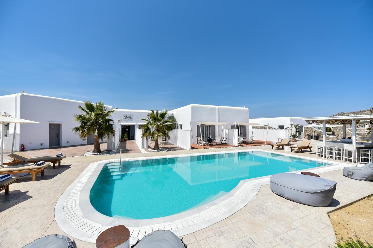 Queen Boutique Suites Mykonos Town Esterno foto