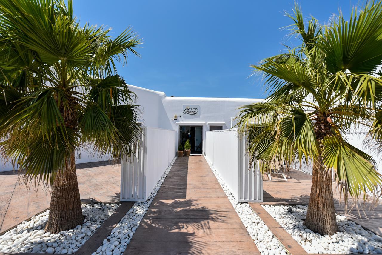 Queen Boutique Suites Mykonos Town Esterno foto